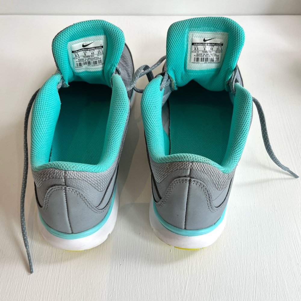 Nike Training Flex TR5 Women’s Sneakers - Picture 4 of 16